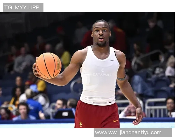 媒体人分析布朗尼身体素质与投射信心适合挑战CBA赛场