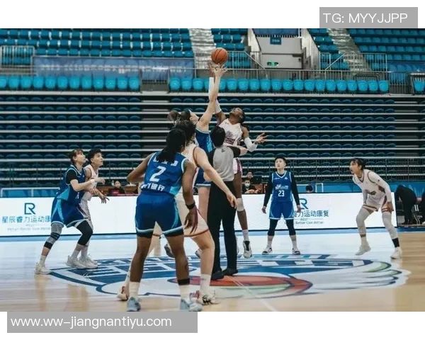 厦门白鹭女篮迎新援集结完毕全力冲击新赛季目标